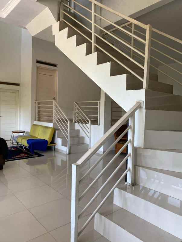 dijual rumah mewah di bukit ligar harga turun cepat