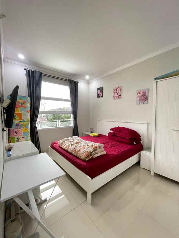 dijual rumah mewah fully furnished di kopo bandung