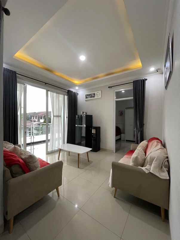 dijual rumah mewah fully furnished di kopo bandung