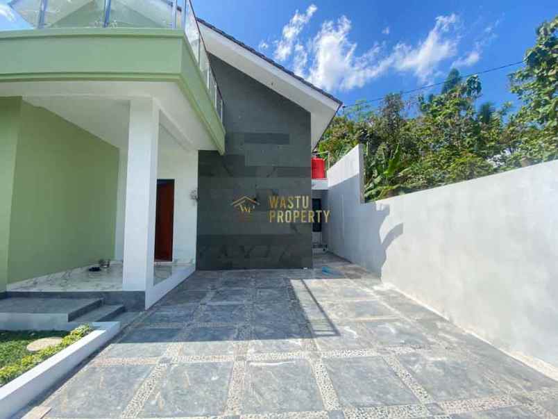dijual rumah moyudan sleman