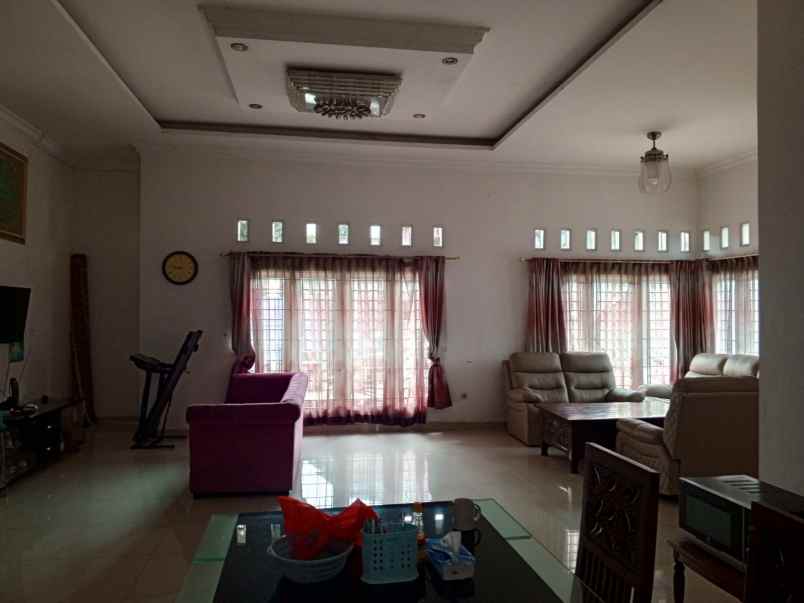 dijual rumah mustika jaya bekasi timur