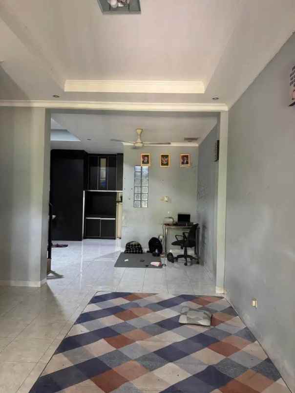 dijual rumah pamulang