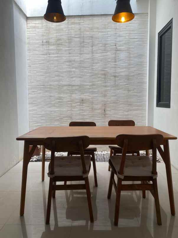 dijual rumah pamulang indah