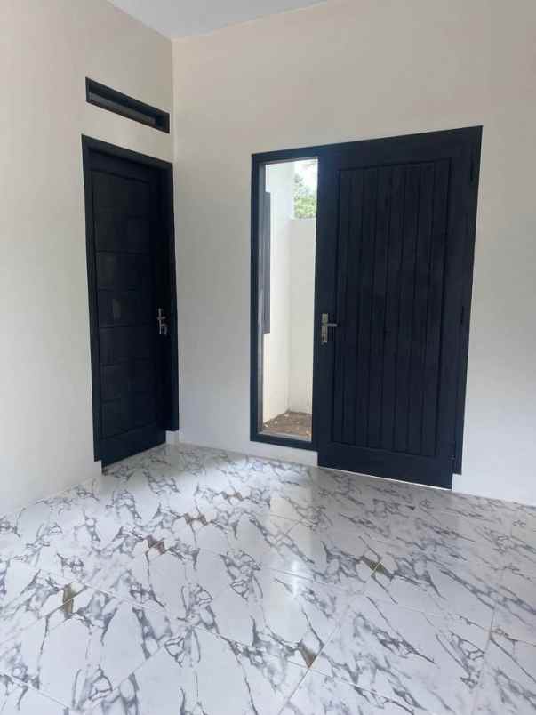 dijual rumah pandowoharjo sleman sleman