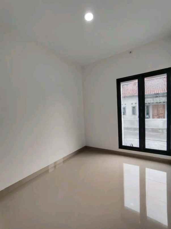 dijual rumah pasar sleman