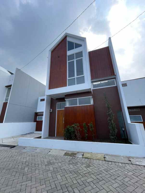 dijual rumah pasteur bandung
