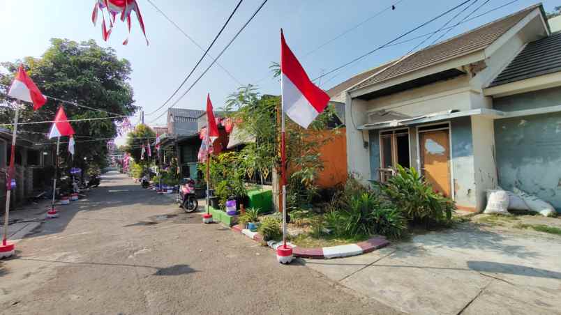 dijual rumah perumahan casa gardenia