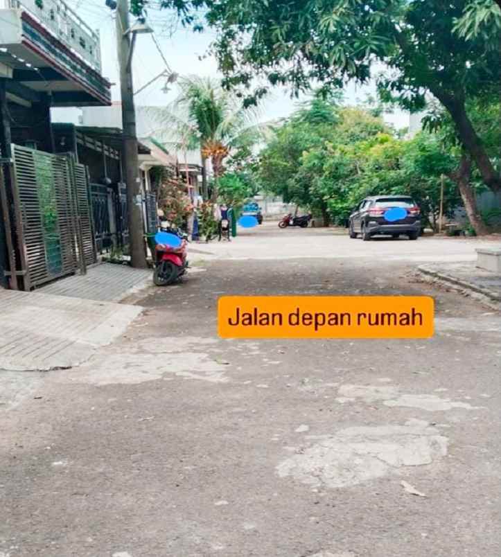 dijual rumah perumahan graha taman
