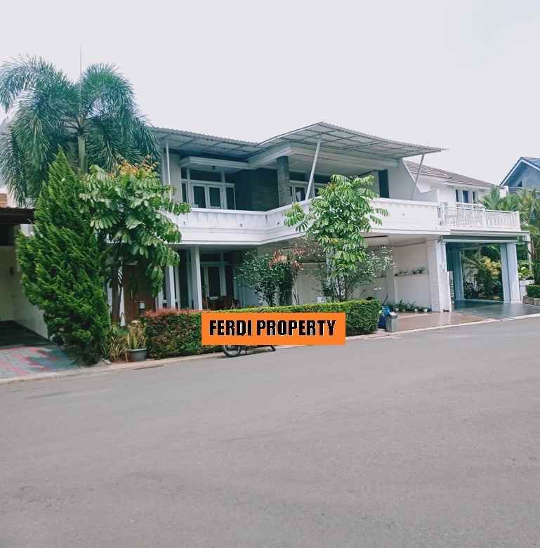 dijual rumah perumahan kota wisata