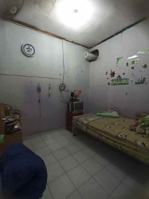 dijual rumah plamongan indah