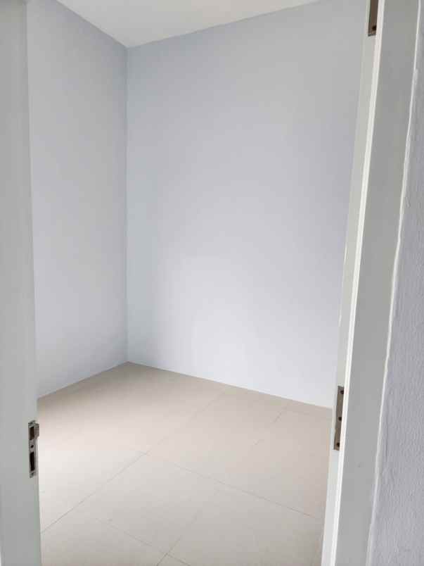 dijual rumah ploso timur