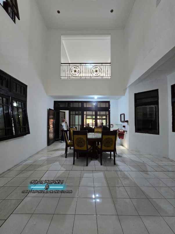 dijual rumah pondok bambu