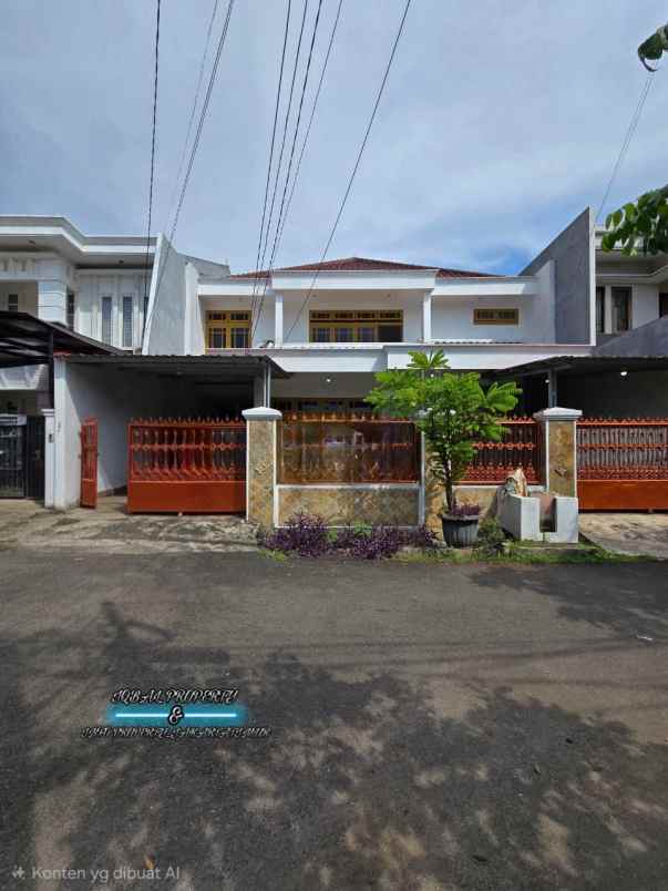 dijual rumah pondok bambu