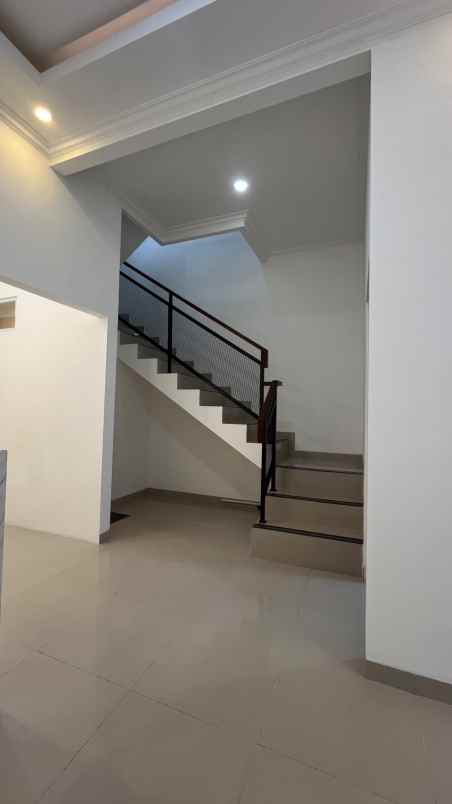 dijual rumah pondok benda pamulang