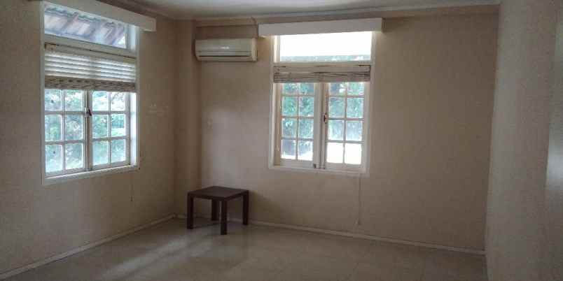 dijual rumah pondok indah jakarta selatan