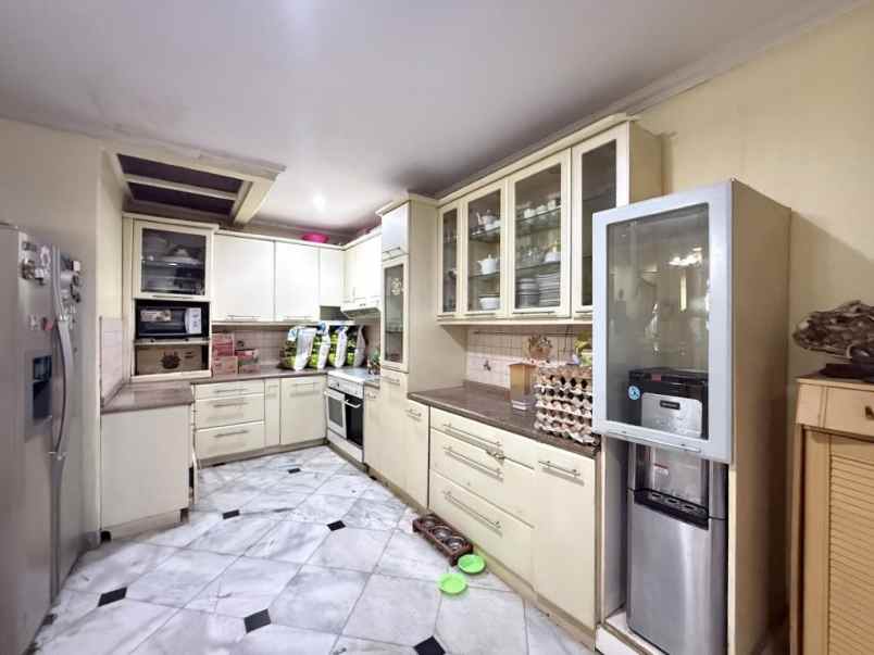 dijual rumah pondok indah jakarta selatan