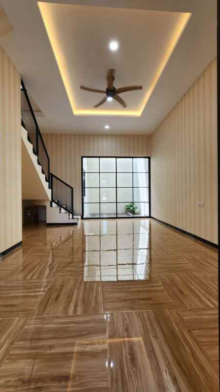 dijual rumah pondok nirwana