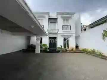 dijual rumah pondok pinang
