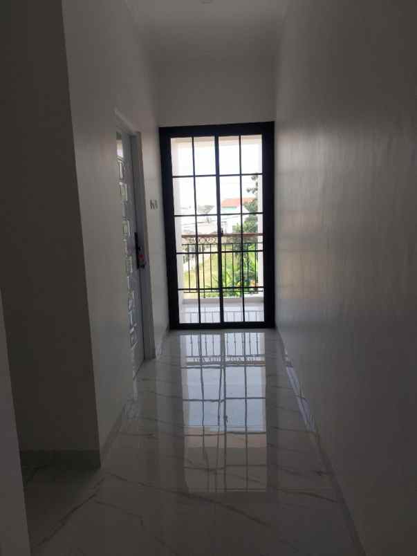 dijual rumah pondok terong