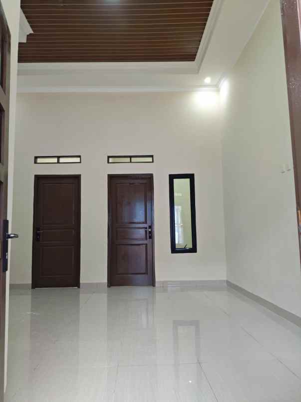 dijual rumah pondok ungu permai sektor