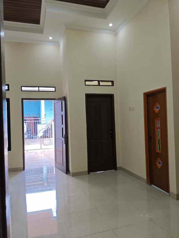 dijual rumah pondok ungu permai sektor