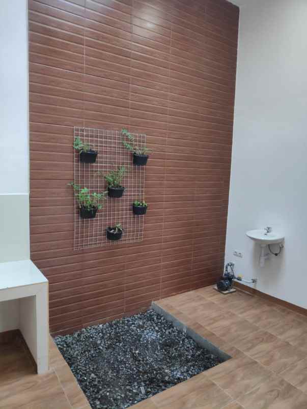 dijual rumah pondok ungu permai sektor