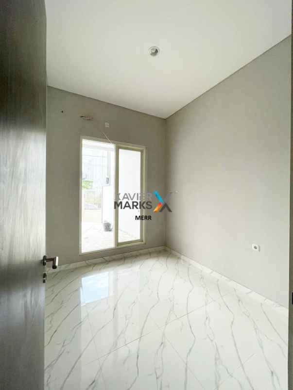 dijual rumah prada permai