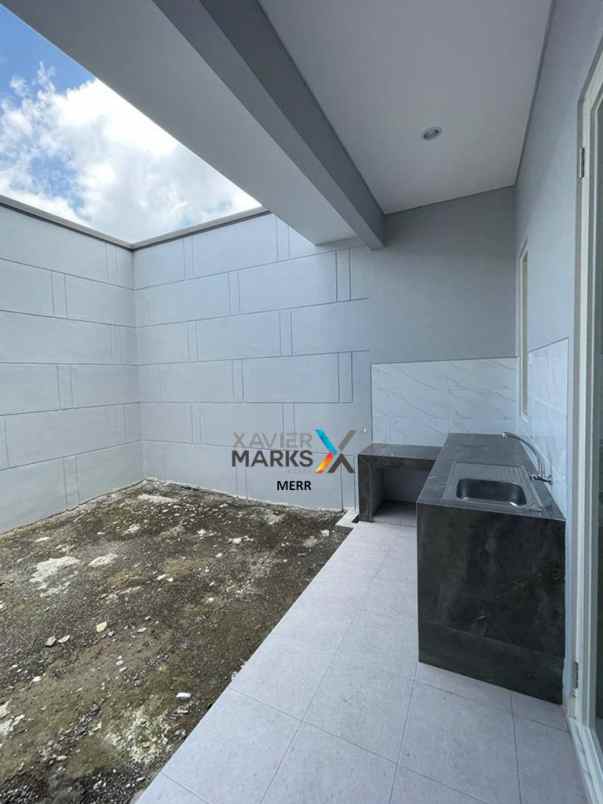 dijual rumah prada permai