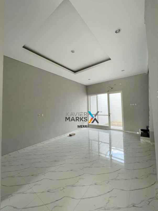 dijual rumah prada permai