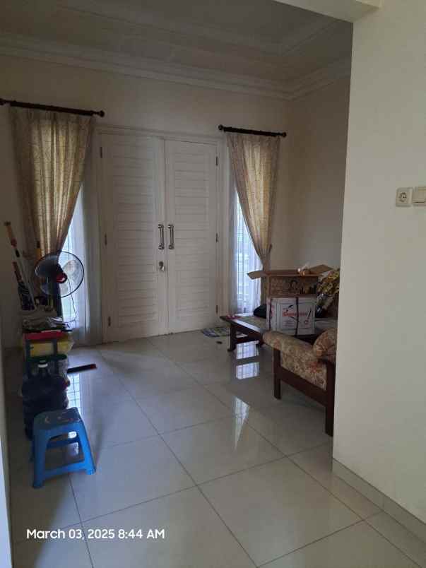 dijual rumah puri galaxy