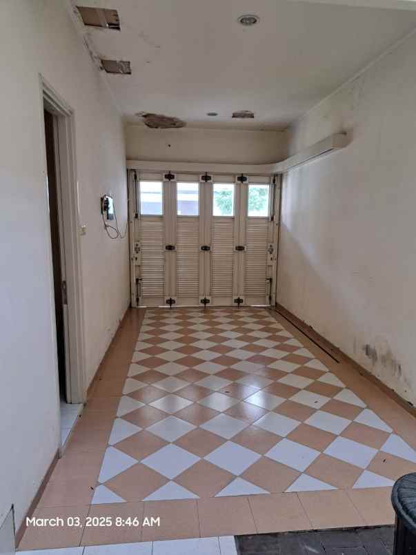 dijual rumah puri galaxy