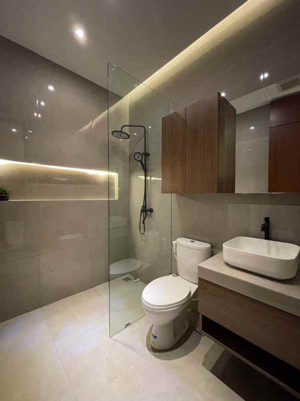 dijual rumah purwo martani kalasan