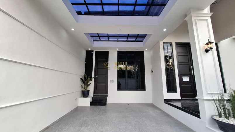 dijual rumah purwomartani kalasan