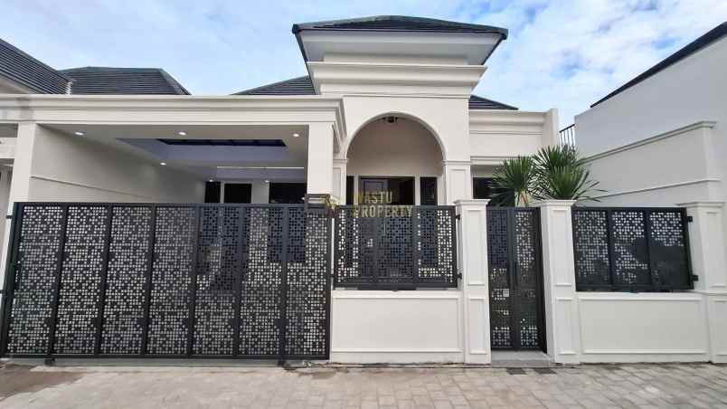 dijual rumah purwomartani kalasan