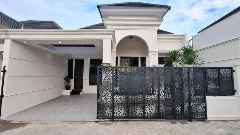 dijual rumah purwomartani kalasan
