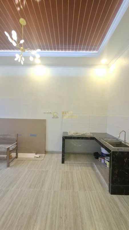 dijual rumah purwomartani kec kalasan