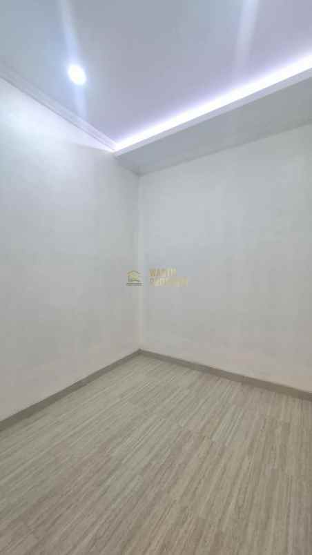 dijual rumah purwomartani kec kalasan