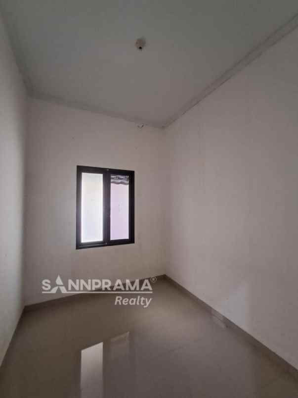 dijual rumah rangkapan jaya