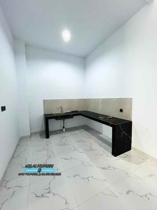 dijual rumah rawamangun jakarta timur