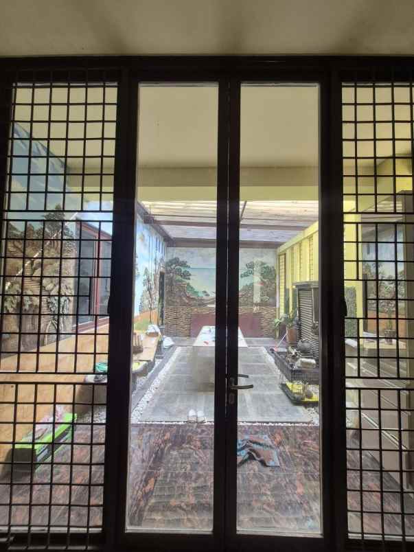 dijual rumah royal residence cluster