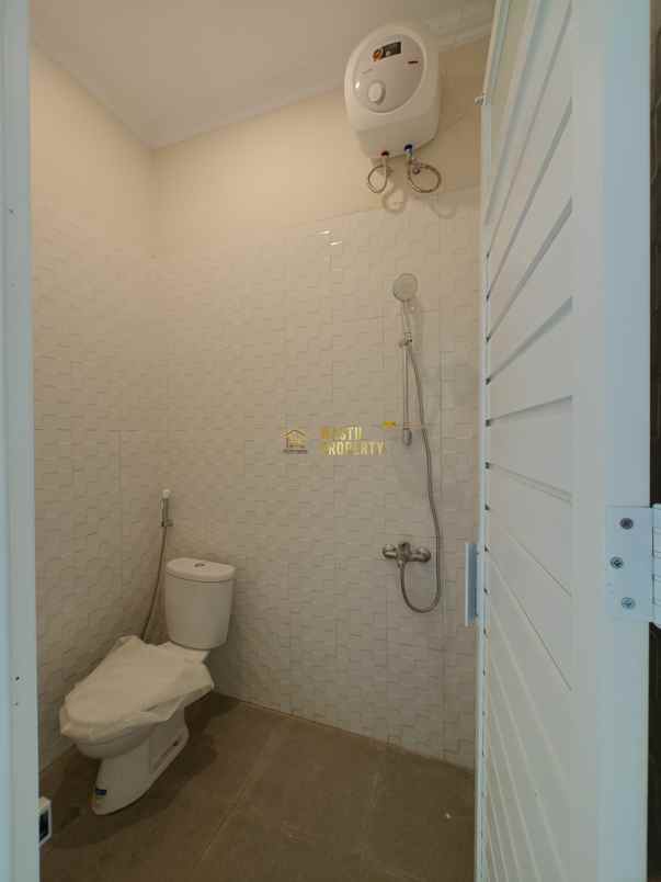 dijual rumah sariharjo kec ngaglik kab