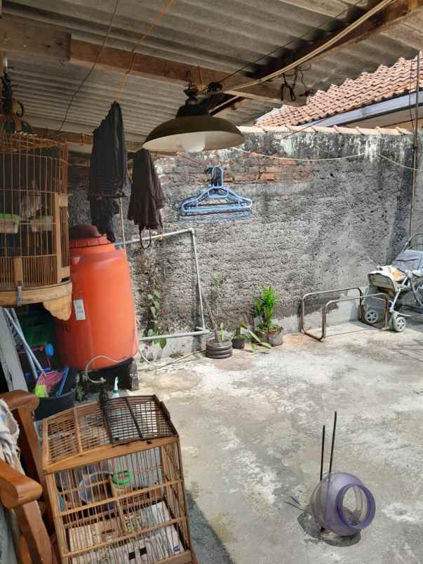 dijual rumah sarijadi bandung