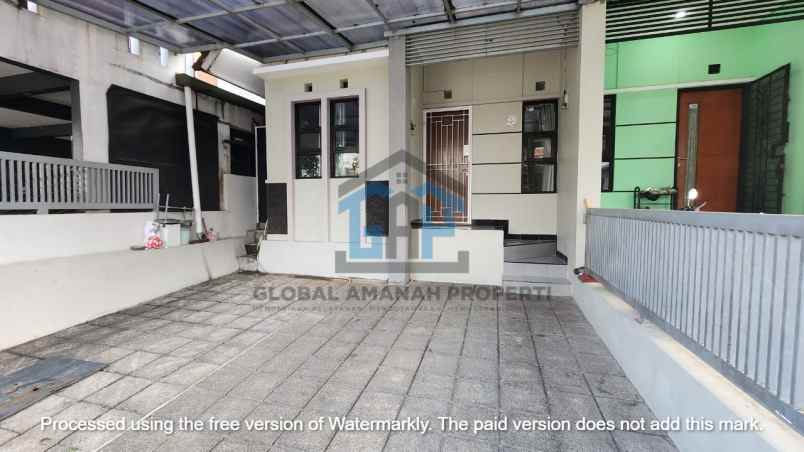 dijual rumah sariwangi regency