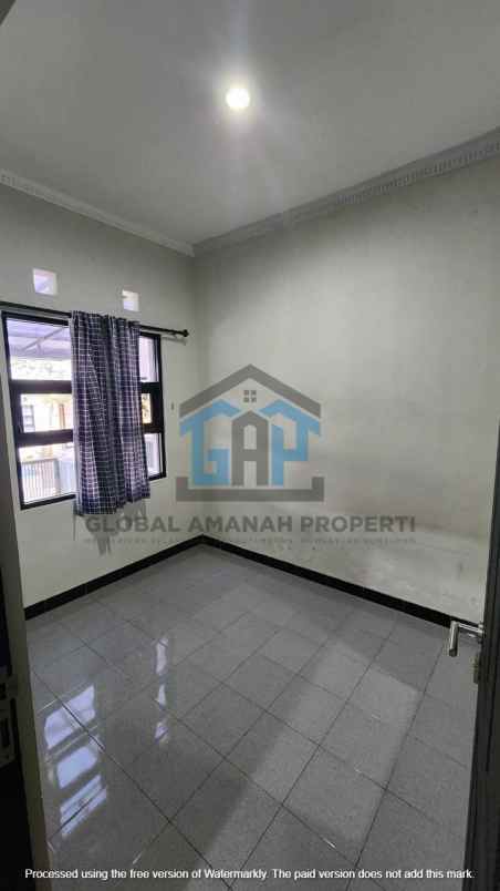 dijual rumah sariwangi regency