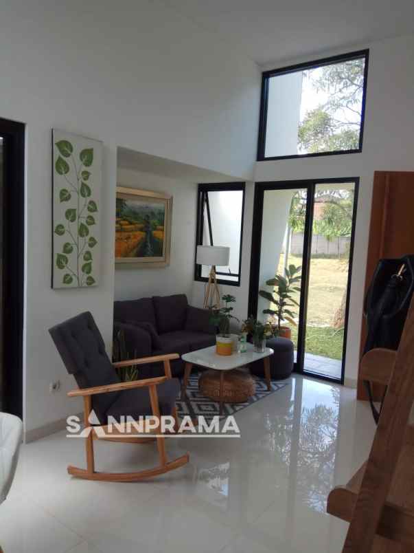 dijual rumah sawangan lama