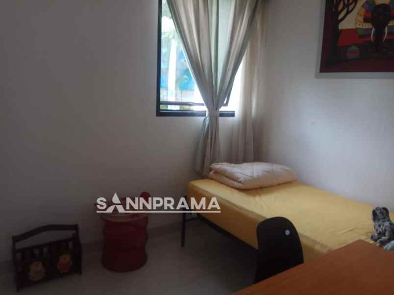 dijual rumah sawangan lama