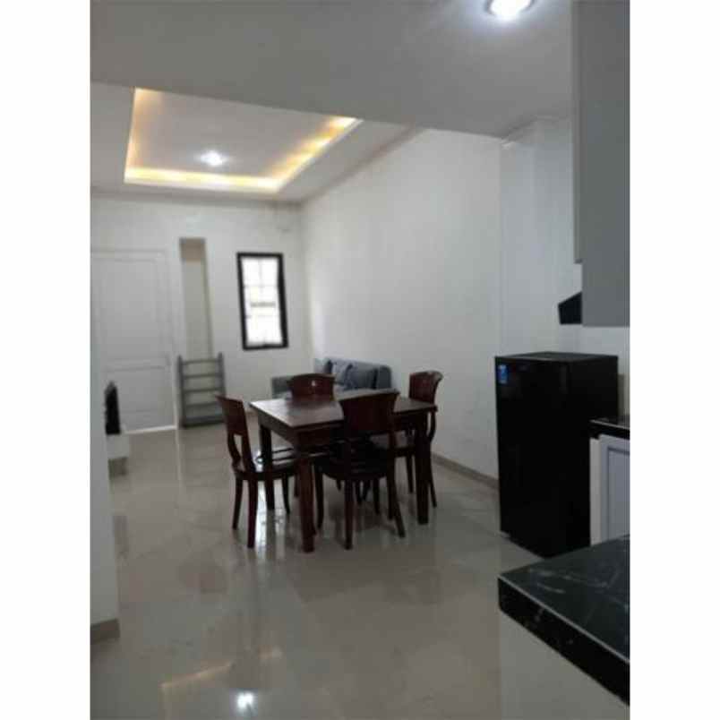 dijual rumah sentul city