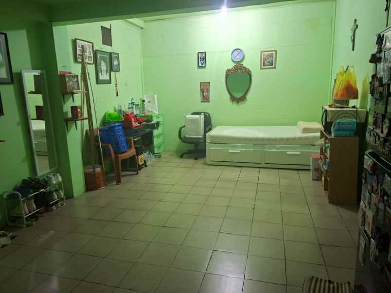 dijual rumah setiabudi