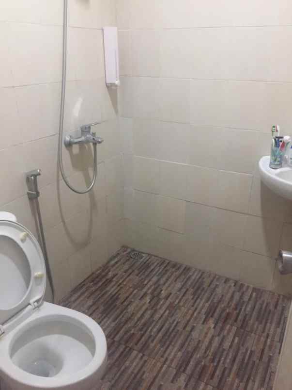 dijual rumah springhill garden jalan