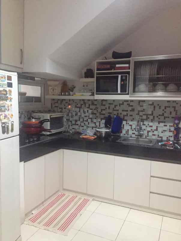 dijual rumah springhill garden jalan